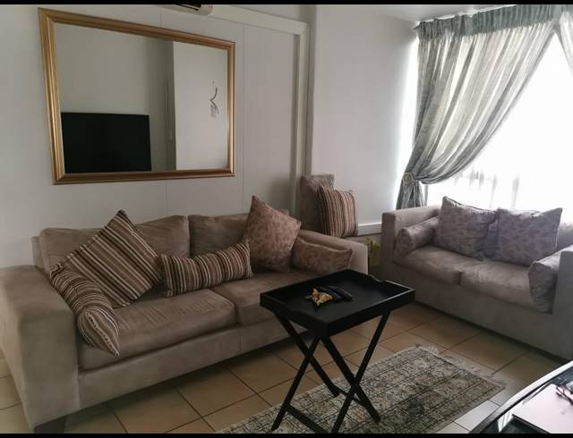 2 BEDROOM FLAT FOR SALE IN WINDERMERE